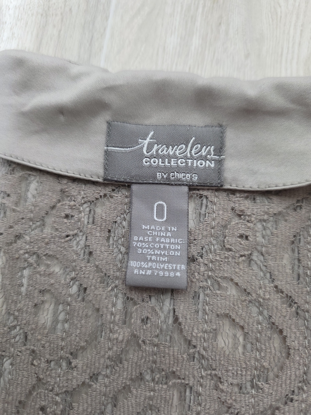 Chico's Pale Silver Taupe Striped Lace Zip-Front Blazer Sz Small - Picture 6 of 6